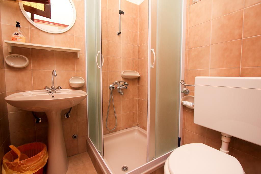 Apartments Lea Prizba Room photo